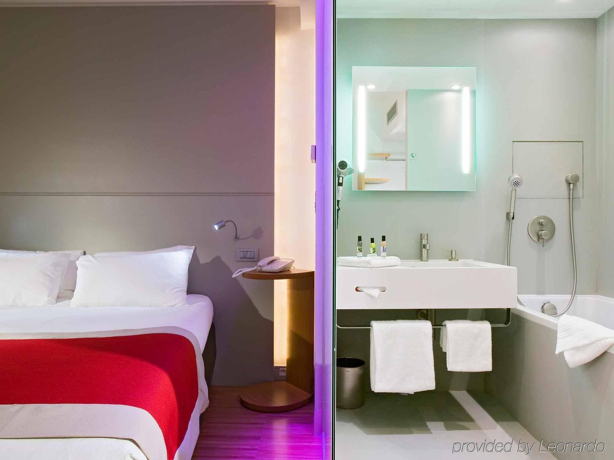 Mercure Paris Arc De Triomphe Wagram Ngoại thất bức ảnh